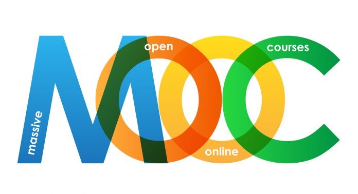 10 มาตรฐานที่จำเป็นสำหรับ MOOC (Massive Open Online Course)